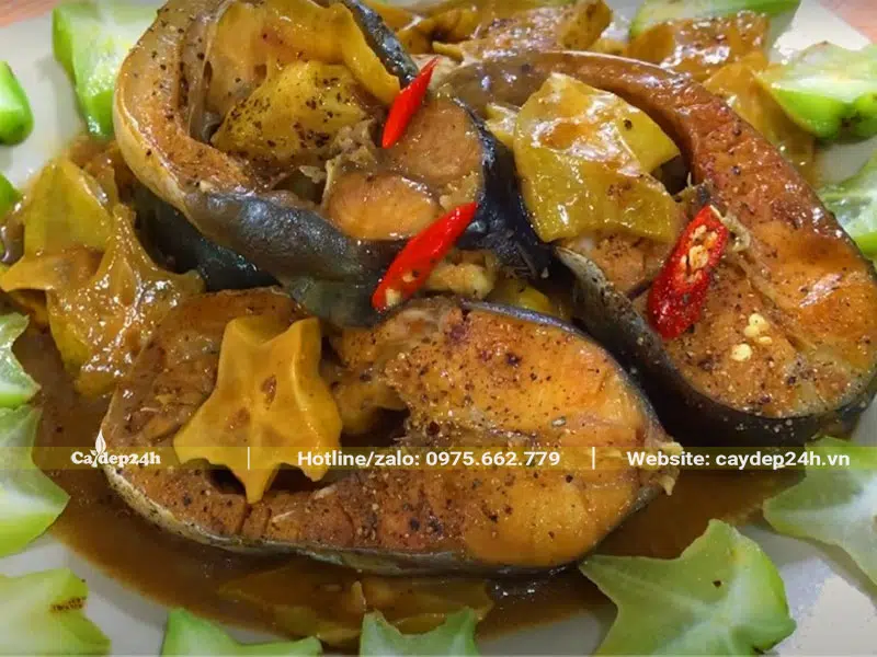 Món cá kho với khế chua   vô cùng quen thuộc với người Việt